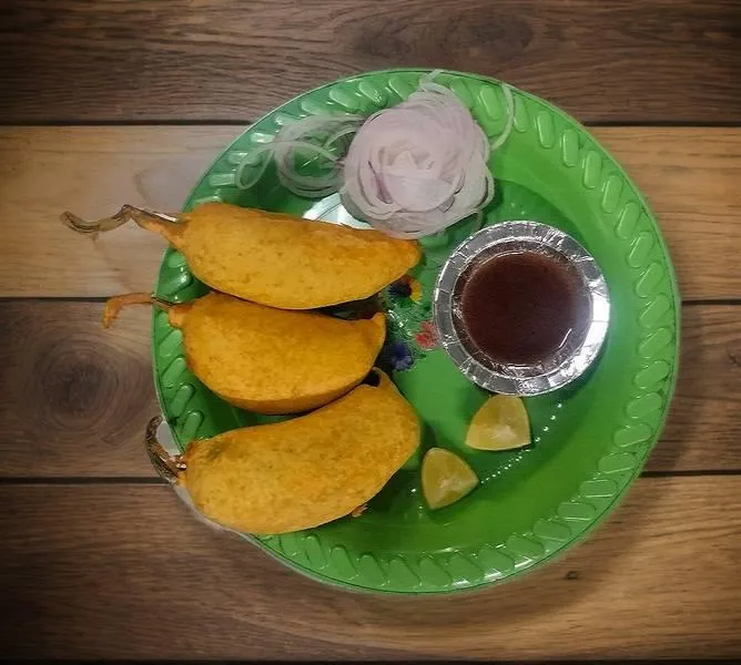 Bharela Marcha Bhajiya 1 Kg